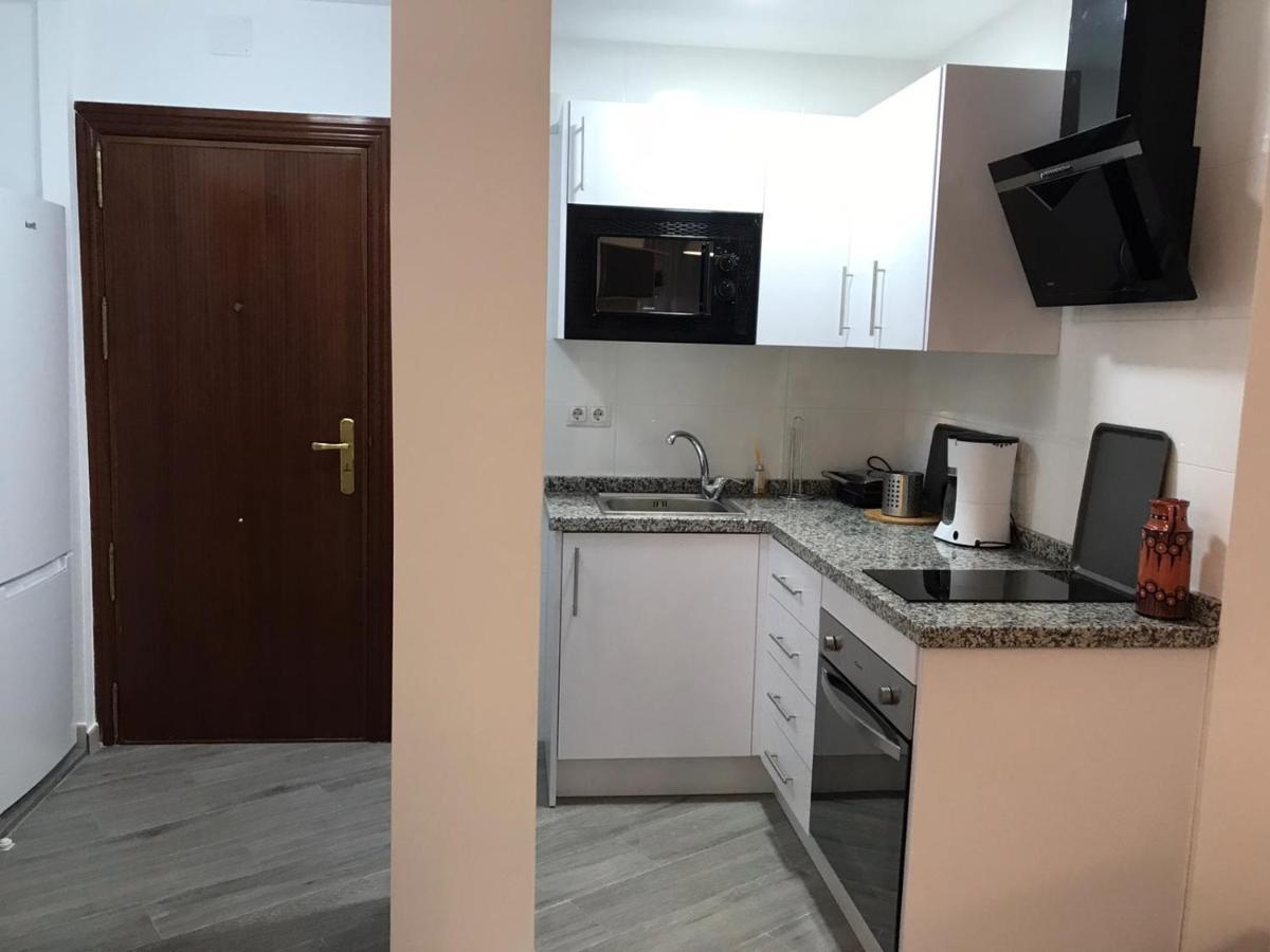 Apartamentos Centro Internacional Algarrobo-Costa Bagian luar foto