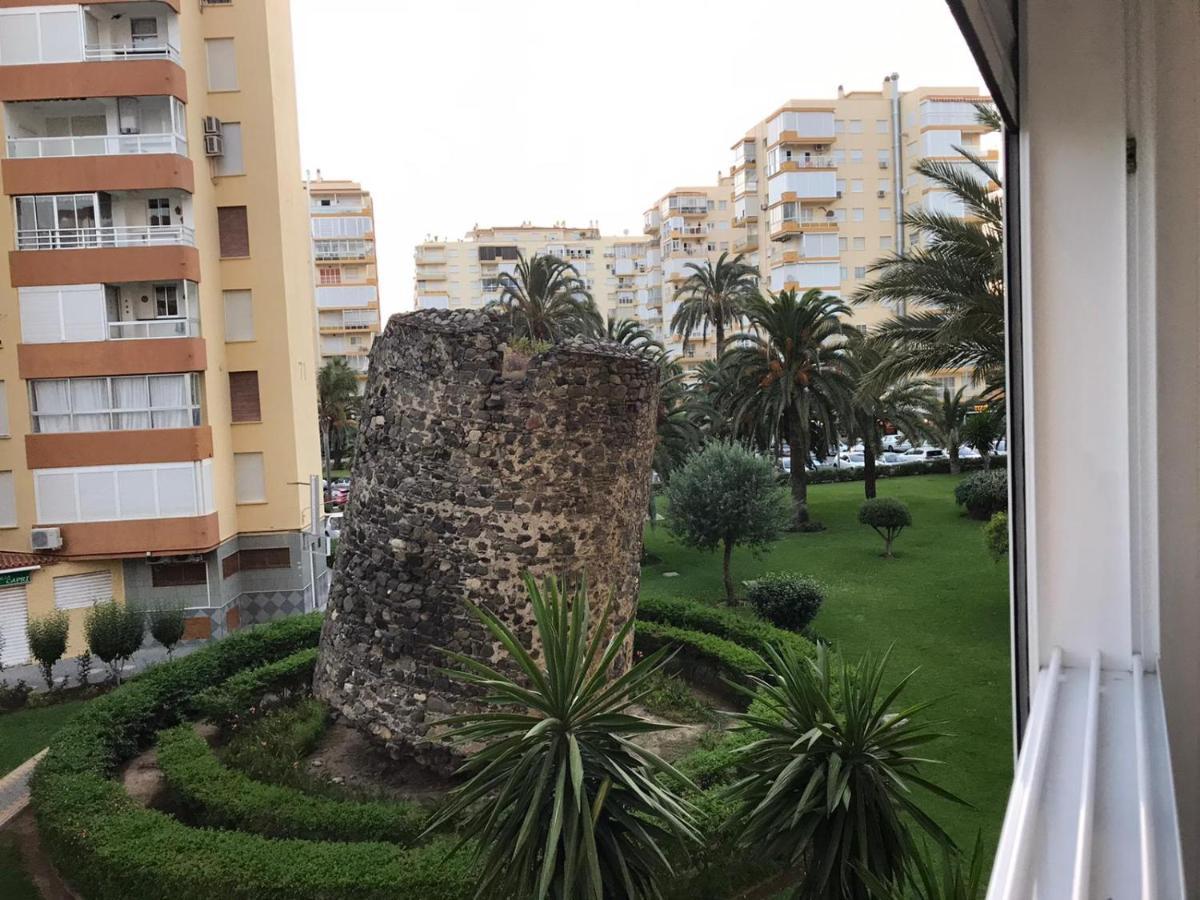 Apartamentos Centro Internacional Algarrobo-Costa Bagian luar foto